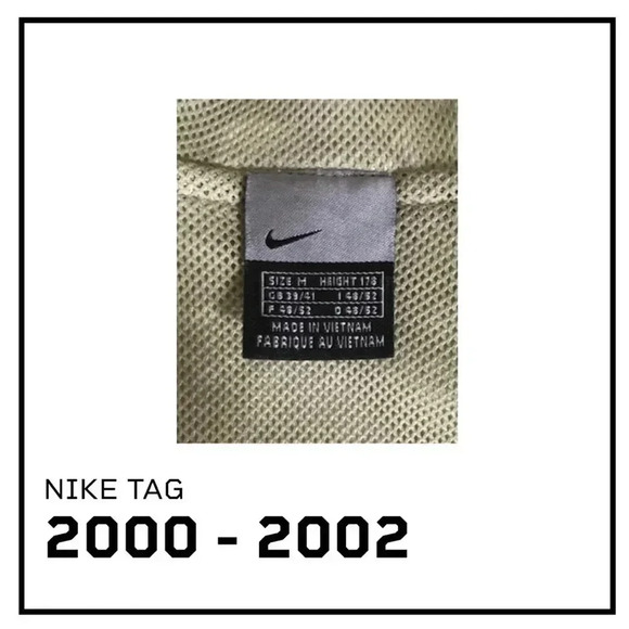 NIKE Vintage Crisp White Court Shorts Size: L - Picture 8 of 8